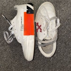 Off white sneakers size 5